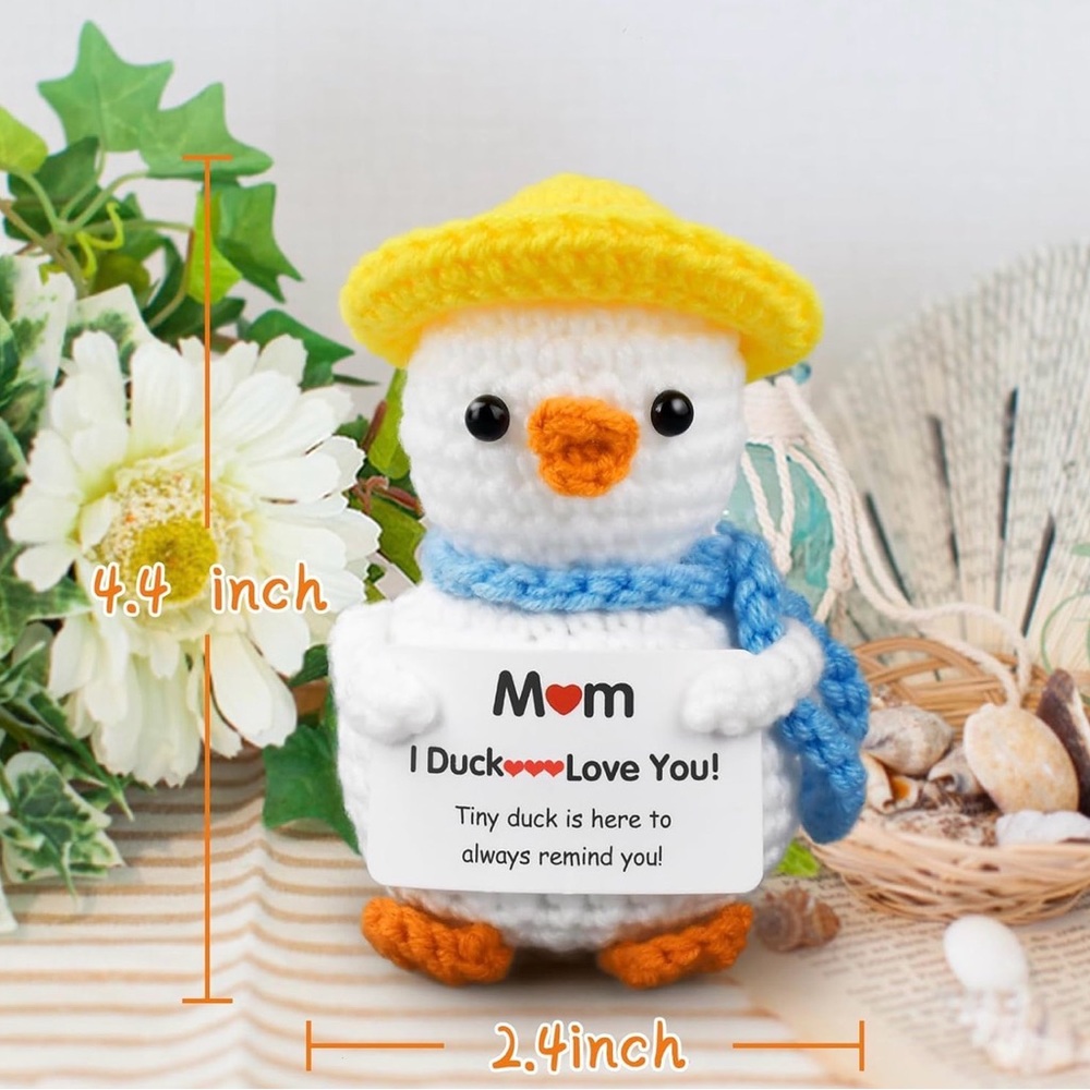 New Duck Crochet “Mom” Decoration - Picture 2 of 2